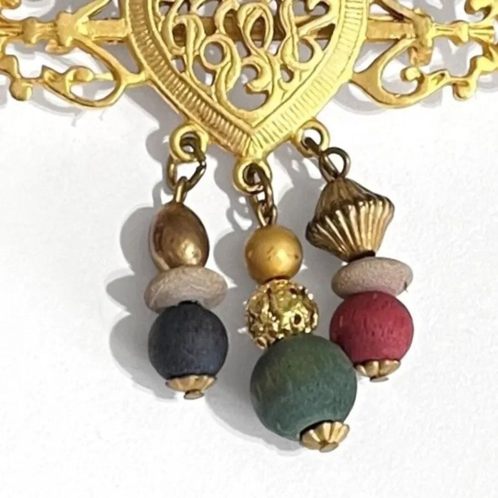 Filigree Heart Brooch Pin Victorian Style Gold Tone Dangle Beads Feminine Art